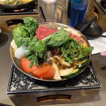 Boiling Avenue - Hot Pot Near Me - Sacramento, California Boiling Avenue - Hot Pot Near Me - Sacramento, California