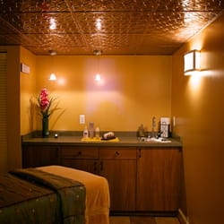 Salon Laurie & Company - Try a Body Massage or our Renew Facial!