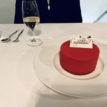 Restaurant Calla's - My birthday cake was delicious! It was chocolate and super good. - French Near Me - Den Haag, ZH