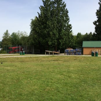 Deer Lake Boat Rentals - Rental place - Boating Near Me - Burnaby, British Columbia