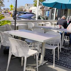 Redwood Pie - Patio Seating 02-l5-2025