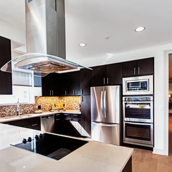 Hanover Southampton - All kitchens are outfitted with top of the line Whirlpool, chef-grade appliances, and select homes feature double ovens. - Apartments Near Me - Houston, Texas Hanover Southampton - All kitchens are outfitted with top of the line Whirlpool, chef-grade appliances, and select homes feature double ovens. - Apartments Near Me - Houston, Texas