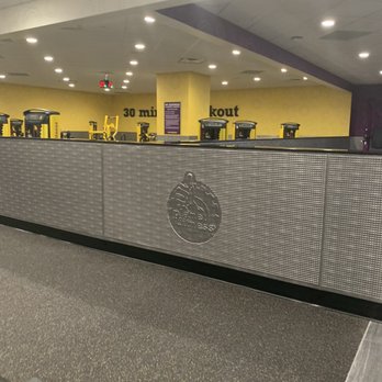 Planet Fitness - Half-wall for weight machines sections - Gyms Near Me - Washington, DC, District of Columbia Planet Fitness - Half-wall for weight machines sections - Gyms Near Me - Washington, DC, District of Columbia