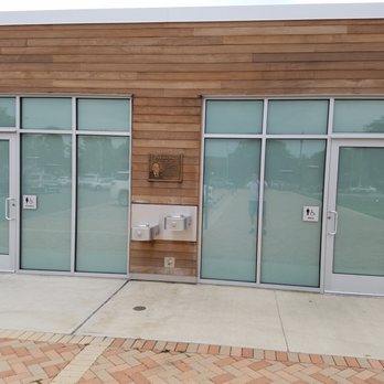 Elstro Plaza - new restroom facilities on site - Parks Near Me - Richmond, Indiana