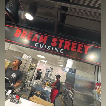 Dream Street Cuisine - Food Trucks Near Me - Baltimore, Maryland