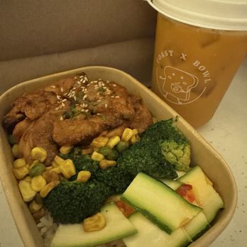 Toast x Bowl - Sweet & Spicy Chicken Rice Bowl - Sandwiches Near Me - Hoboken, New Jersey Toast x Bowl - Sweet & Spicy Chicken Rice Bowl - Sandwiches Near Me - Hoboken, New Jersey