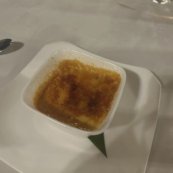 Hukilau Lanai - Vanilla Bean Creme brûlée. It's a must!!! - Seafood Near Me - Kapaa, Hawaii