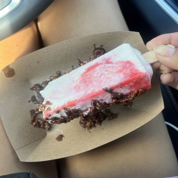 Monarca Gourmet Paletas - dipped Monarca Paleta - Ice Cream & Frozen Yogurt Near Me - Clive, Iowa