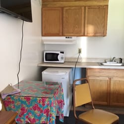 Kitchenette area had everything we needed