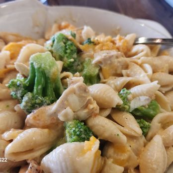 Fast Eddie's - Eddie's Mac N Cheese - American Near Me - Parma, Ohio