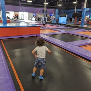 Altitude Trampoline Park Gilbert - Trampoline Parks Near Me - Gilbert, Arizona