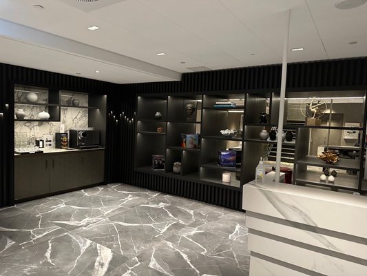 Britannia Hotel by null