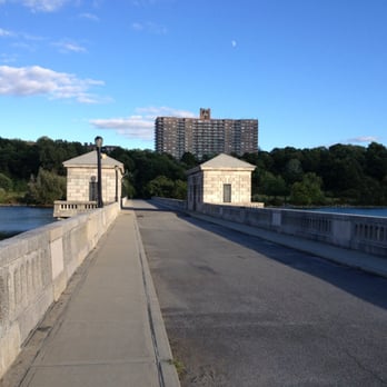 Silver Lake Park - Beautiful park on the North Shore os SI. The parks adds to our boroughs unique beauty. - Parks Near Me - Staten Island, New York