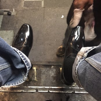 Shoe Shine King - Super Shine! - Shoe Shine Near Me - Chicago, Illinois