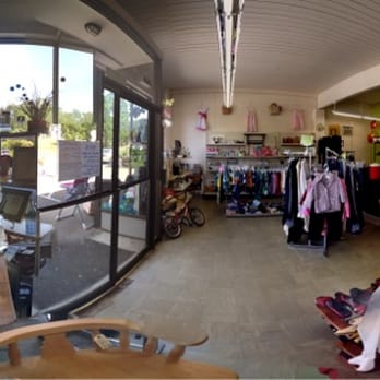 Republic of Thrift - Panoramic pic from the front of the store; there's also an even bigger space in the rear. - Thrift Stores Near Me - Sonoma, California