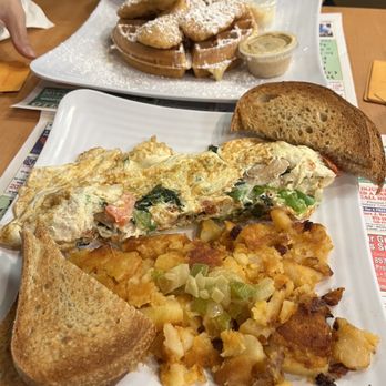 Foodies - Egg White Veggie Omelet and Chicken and Waffles - Waffles Near Me - South Hackensack, New Jersey Foodies - Egg White Veggie Omelet and Chicken and Waffles - Waffles Near Me - South Hackensack, New Jersey