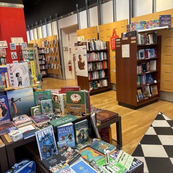 BookSmart - Bookstores Near Me - San Jose, California BookSmart - Bookstores Near Me - San Jose, California