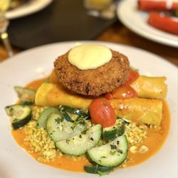 Aqui Cal-Mex - Wild Crab Cake and Enchiladas