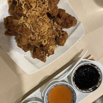 Dim Sum Palace - Crispy garlic spare ribs---my fave of all. So so good. You should try this. You will not regret it. - Dim Sum Near Me - New York, New York Dim Sum Palace - Crispy garlic spare ribs---my fave of all. So so good. You should try this. You will not regret it. - Dim Sum Near Me - New York, New York