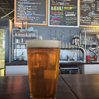 Unhinged Brewing - Non-Linear IPA - Coffee & Tea Near Me - Albuquerque, New Mexico Unhinged Brewing - Non-Linear IPA - Coffee & Tea Near Me - Albuquerque, New Mexico
