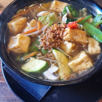 Böser Chinese - Nudelsuppe mit Tofu und Gemüse - Chinese Near Me - Dusseldorf, NW