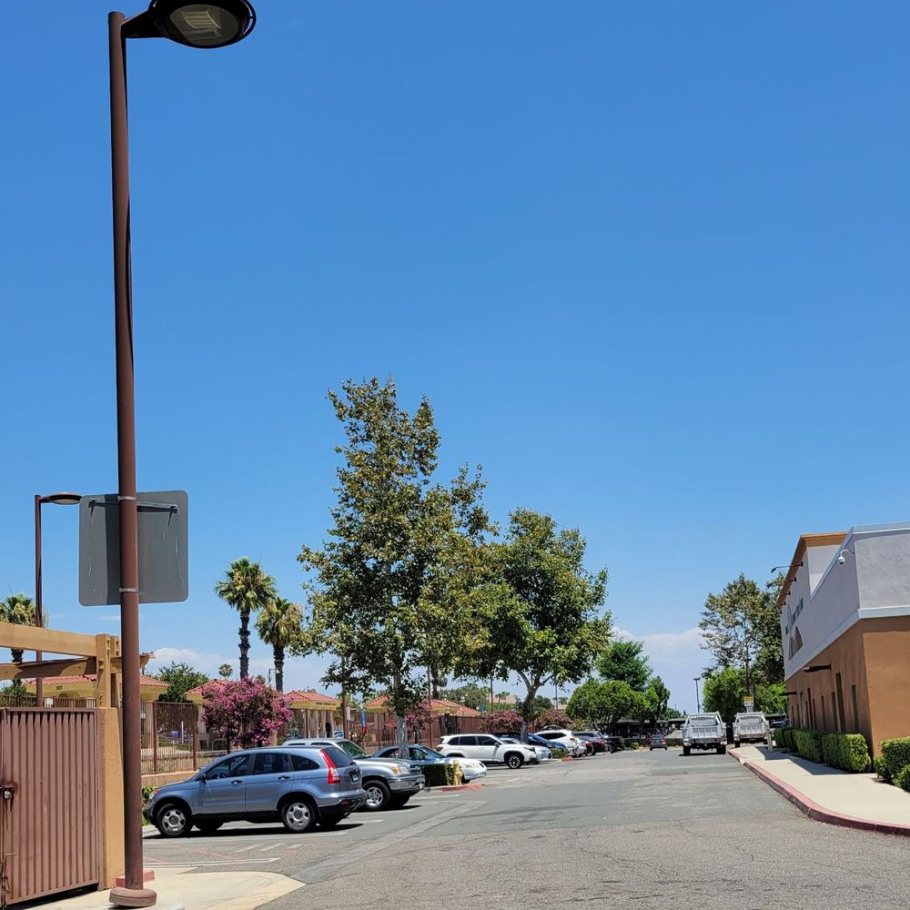 Paperboy Roasting Company - Parking lot - Coffee Roasteries Near Me - Fontana, California Paperboy Roasting Company - Parking lot - Coffee Roasteries Near Me - Fontana, California