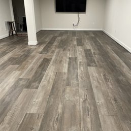 Luxury vinyl plank