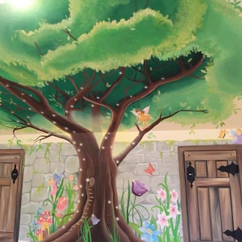 Leila's Art Corner - Fairies, tree, garden, flowers mural for little girls room. - Clowns Near Me