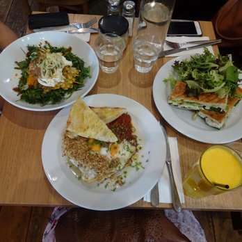 Red Door Cafe - Brunch with the ladies - Restaurants Near Me - Leura, NSW