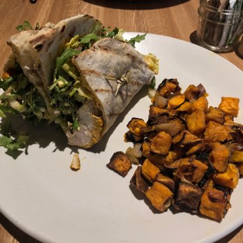 True Food Kitchen - Mediterranean Chicken Pita & Sweet Potato Hash. - New American Near Me - Boca Raton, Florida