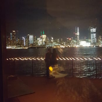 Chart House - Seafood Near Me - Weehawken, New Jersey Chart House - Seafood Near Me - Weehawken, New Jersey