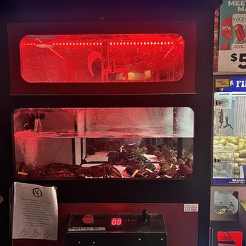 Wheelhouse - Lobster Zone machine-if you catch a lobster, the kitchen will prepare it for you - American Near Me - Anoka, Minnesota