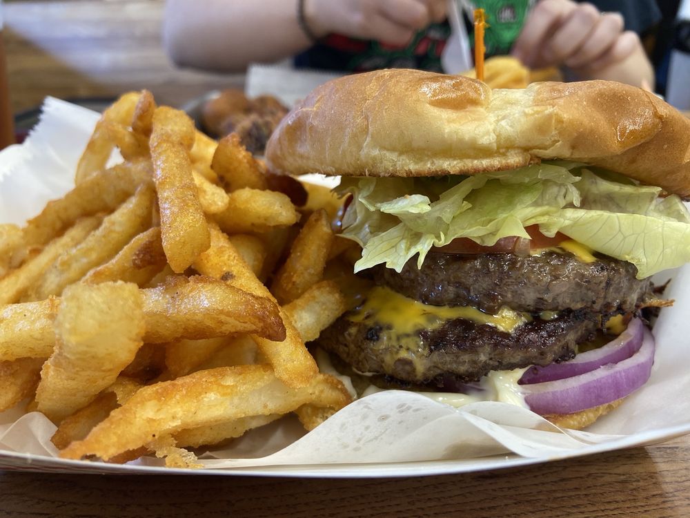 PEACHES CORNER Updated September 2024 145 Photos & 169 Reviews