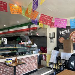 Ricky’s pizza