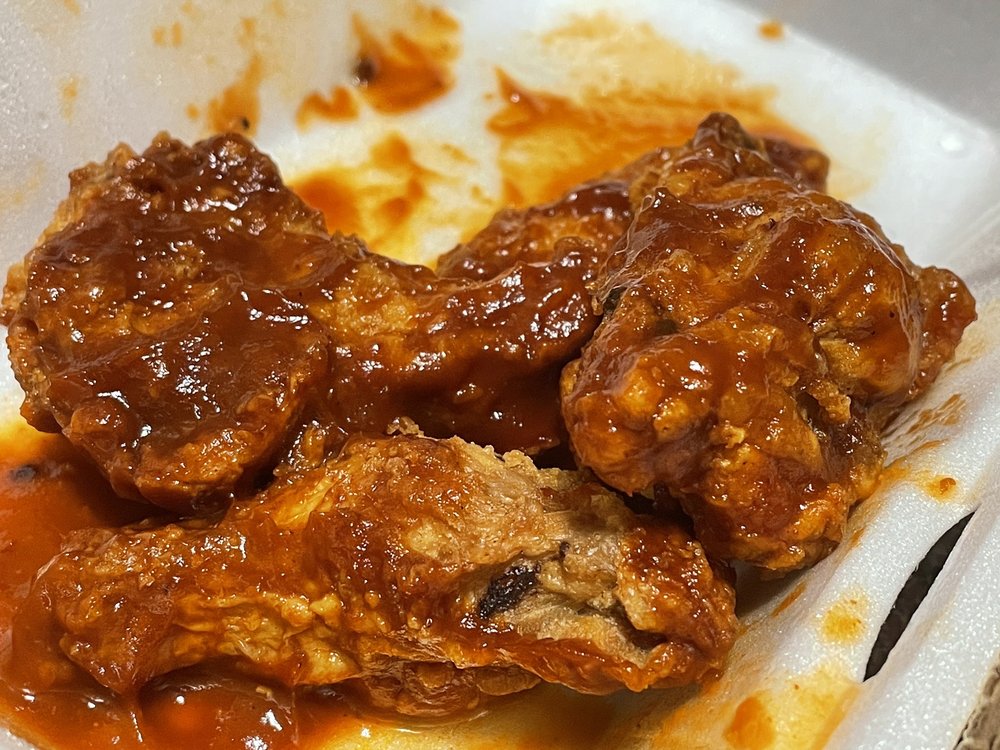 GINO’S PIZZA Updated September 2024 1515 Rebecca Street, Oakville, Ontario Pizza