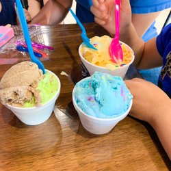 Lots and lots of ice cream flavors