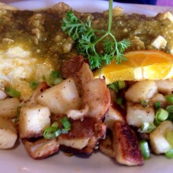 Cafe Cup - Spicy Breakfast Chili Verde Burrito with Potatoes - Breakfast & Brunch Near Me - Huntington Beach, California Cafe Cup - Spicy Breakfast Chili Verde Burrito with Potatoes - Breakfast & Brunch Near Me - Huntington Beach, California