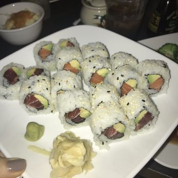 Siam Gulf - salmon and tuna avocado rolls - Sushi Bars Near Me - Sarasota, Florida Siam Gulf - salmon and tuna avocado rolls - Sushi Bars Near Me - Sarasota, Florida