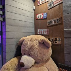 Korilla Korean BBQ - Waiting area