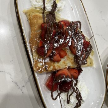 Helic International Bistro - Italian Near Me - Sacramento, California