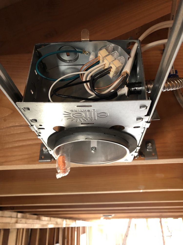 Slide of Momentum Power Solutions