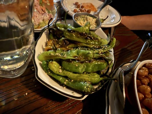 Albert’s Bar by null