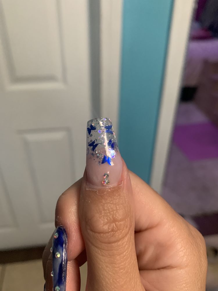 Nails On Fleek