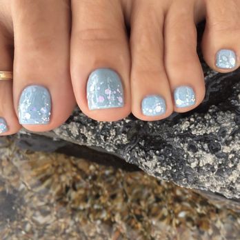 Crucial Salon - Gel pedicure with glitter - Hair Stylists Near Me - Chico, California Crucial Salon - Gel pedicure with glitter - Hair Stylists Near Me - Chico, California
