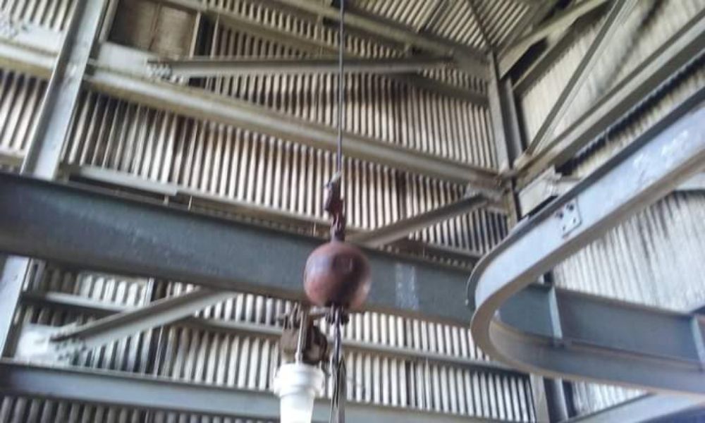 Slide of Foy's Services