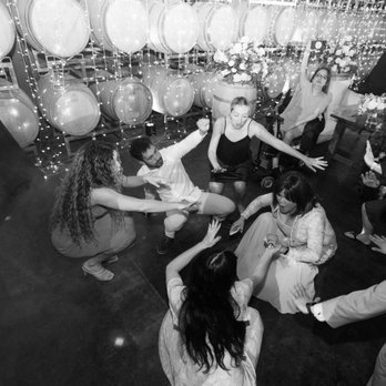 DJ Curtis Entertainment - Dancing - DJs Near Me DJ Curtis Entertainment - Dancing - DJs Near Me