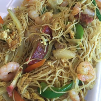 Fong's Kitchen - Singapore Noodles - Chinese Near Me - Schiller Park, Illinois