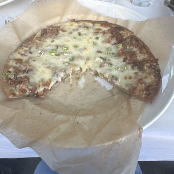 Zia’s Social - Cheddonara $21.00 Carbonara sauce, bacon, white cheddar, scallions, honey |Gluten free crust available +$4.00 - Italian Near Me - Chicago, Illinois