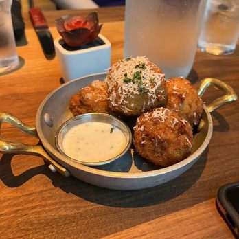 Eureka! - Fried Mac and cheese - American Near Me - Aliso Viejo, California Eureka! - Fried Mac and cheese - American Near Me - Aliso Viejo, California
