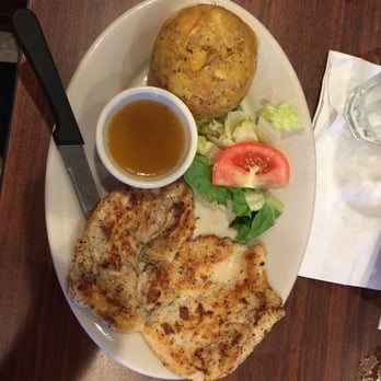Isla Del Encanto - Grilled chicken with mofongo - Puerto Rican Near Me - Miami, Florida
